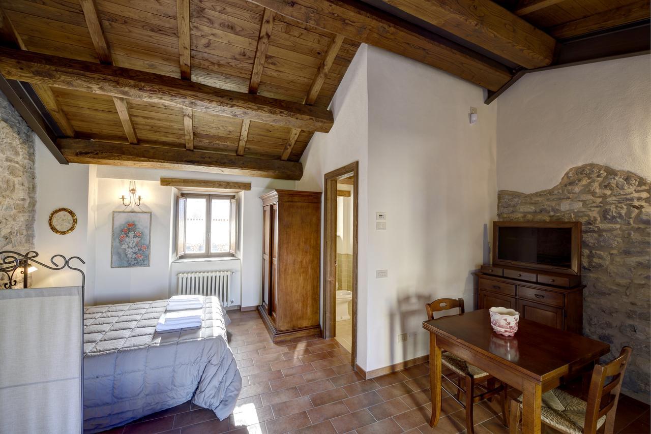 Borgotufi Albergo Diffuso Castel del Giudice Екстер'єр фото