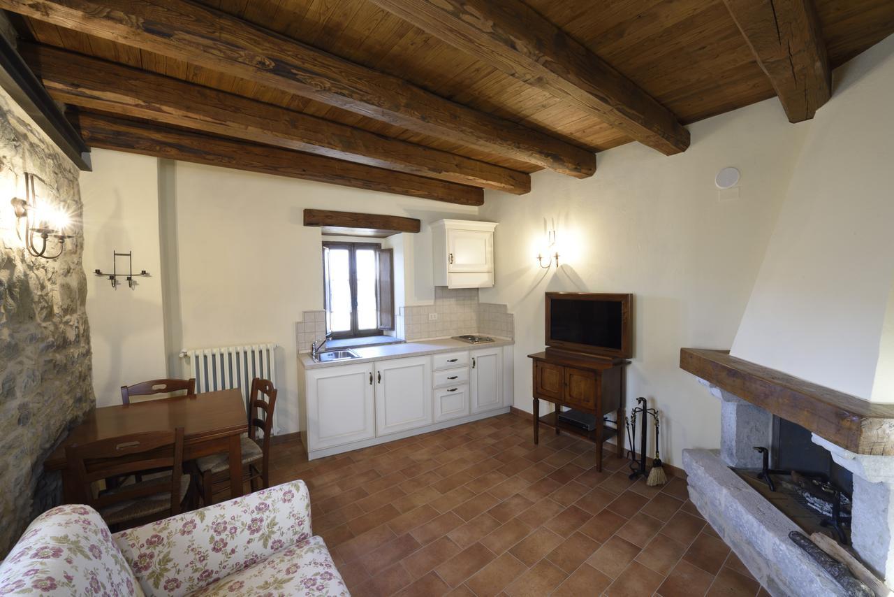 Borgotufi Albergo Diffuso Castel del Giudice Екстер'єр фото