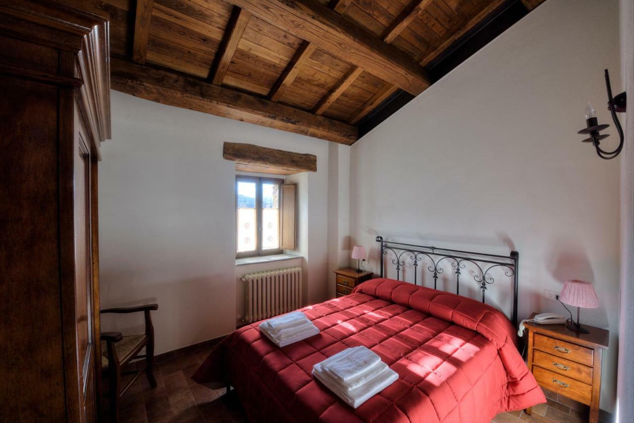 Borgotufi Albergo Diffuso Castel del Giudice Екстер'єр фото